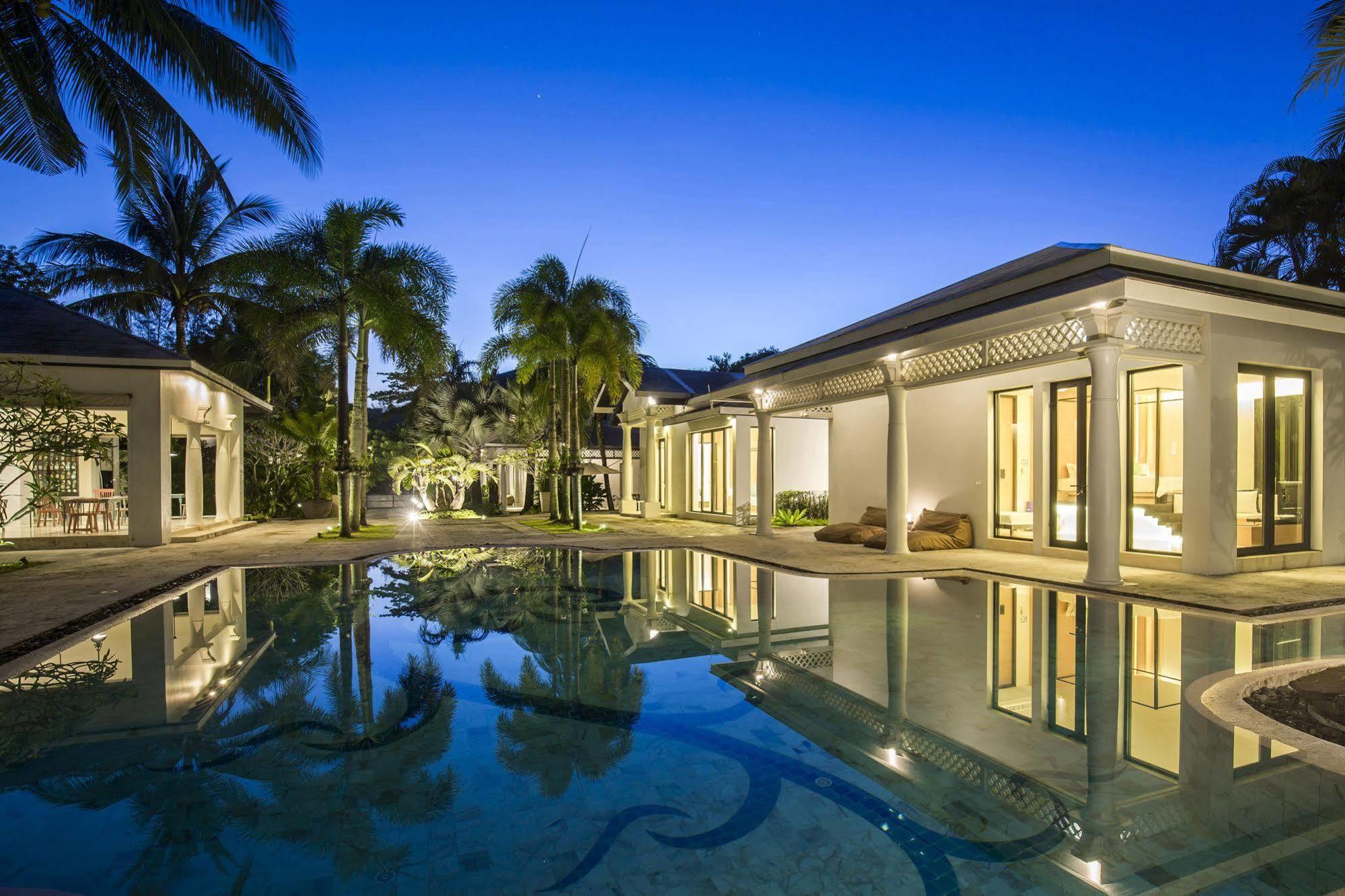 The Anda Mani Khaolak Beachfront Villas Khao Lak Extérieur photo